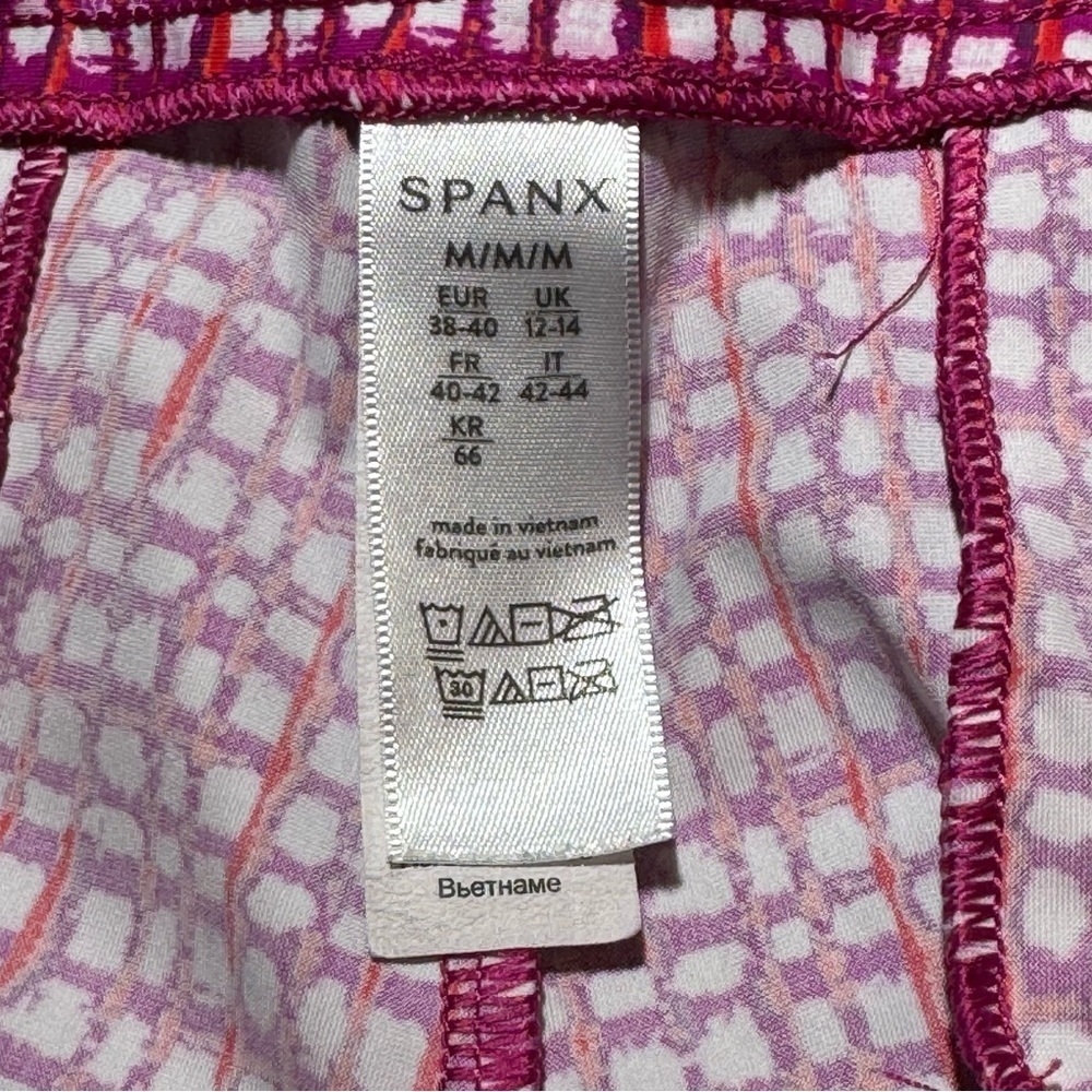 SPANX Hibiscus Gingham Sunshine Shorts size Medium 6” Comfy Stretch Golf Active - Picture 8 of 10
